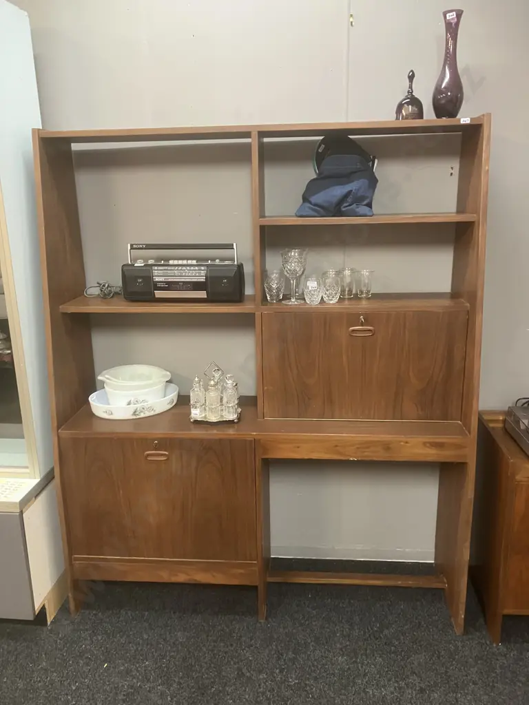 Mid-Century Modern Wall Unit With Keys. H169 W138 D38cm Image 1++