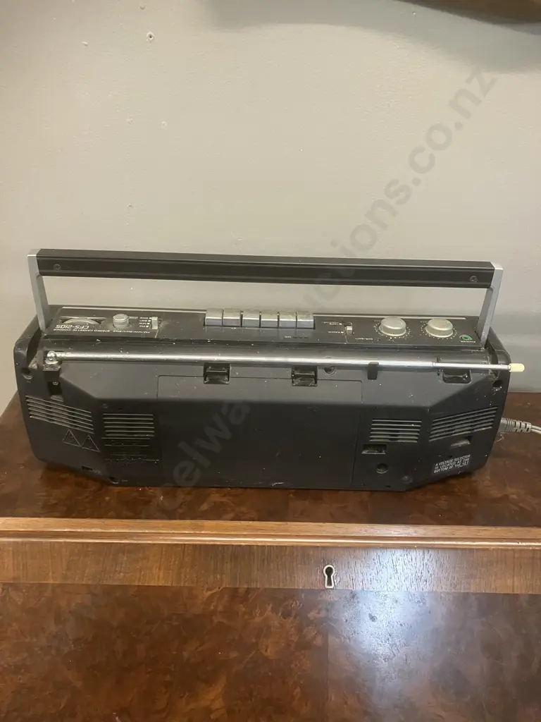 Vintage Sony CFS-210S Soundrider Portable AM FM Short Wave Radio Stereo Cassette-Corder Image 1++