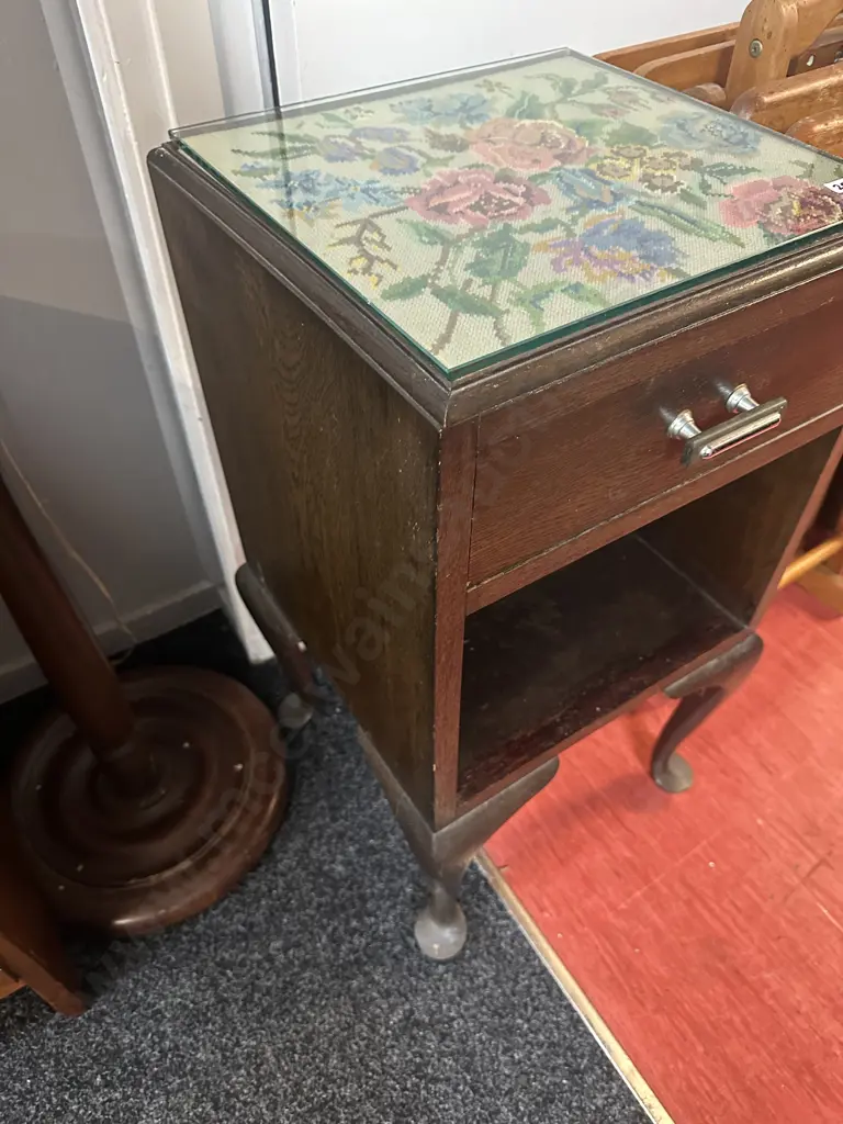 Vintage Oak Bedside Cabinet. Single drawer with tapestry glass top Image 1++