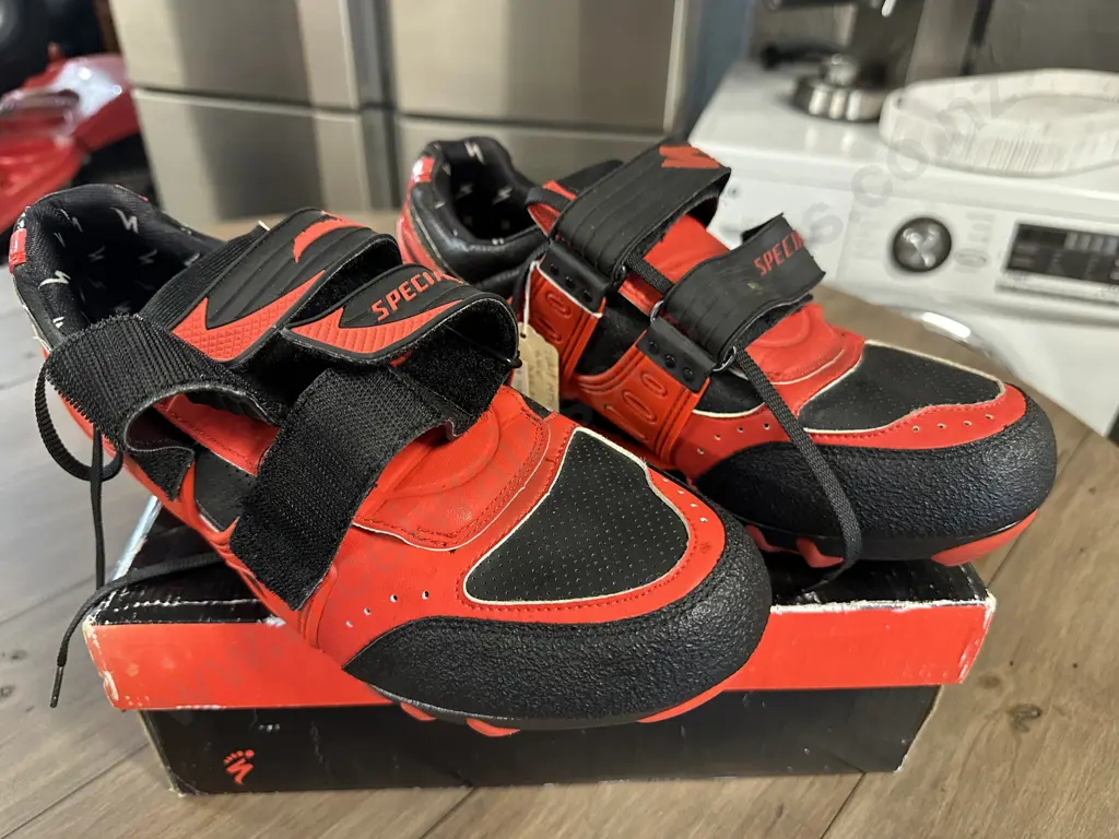 Specialized Team Mtn Shoe Size 45 Image 1++