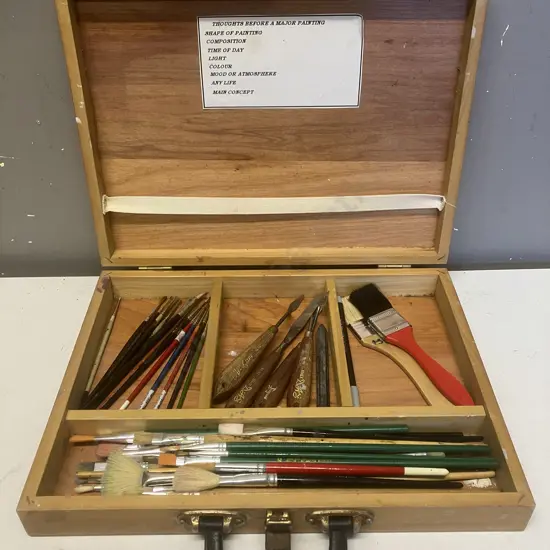 Wooden Artists Case With Brushes & Pallet Knives