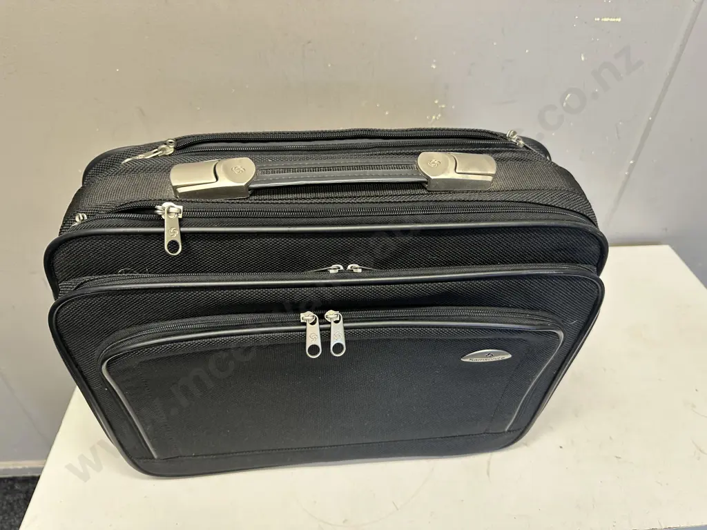Black Samsonite Business Travel Case Image 1++