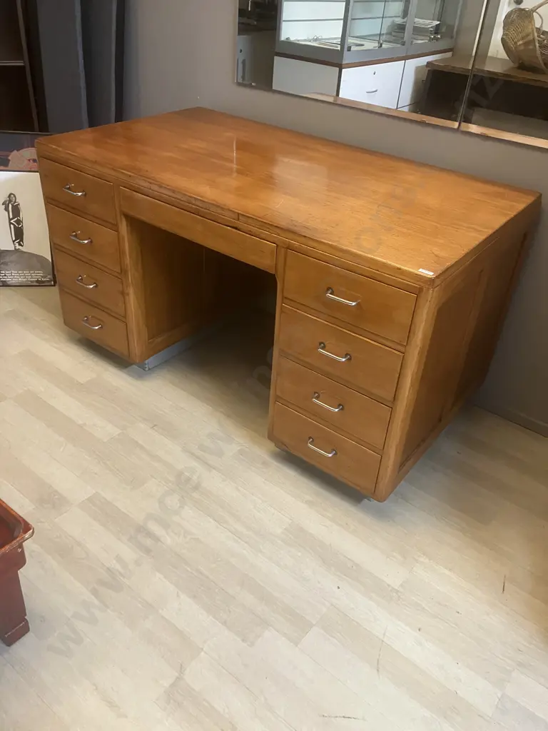 Very Solid Rimu 9 Drawer Desk. Dovetailed Drawers. H76 W76 D76 Image 1++