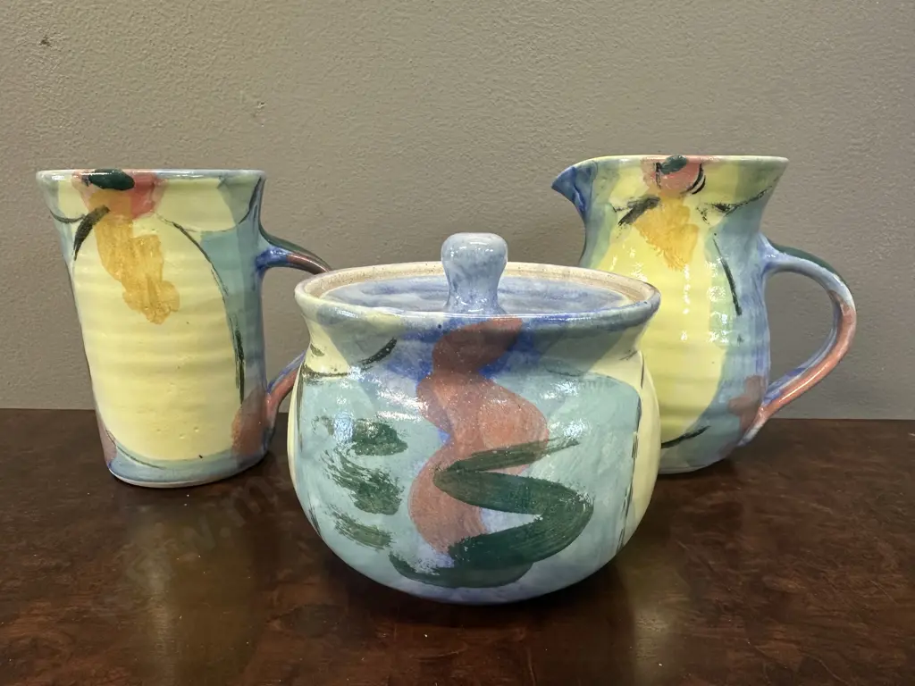 New Zealand Pottery Items By Diana Frater Image 1++