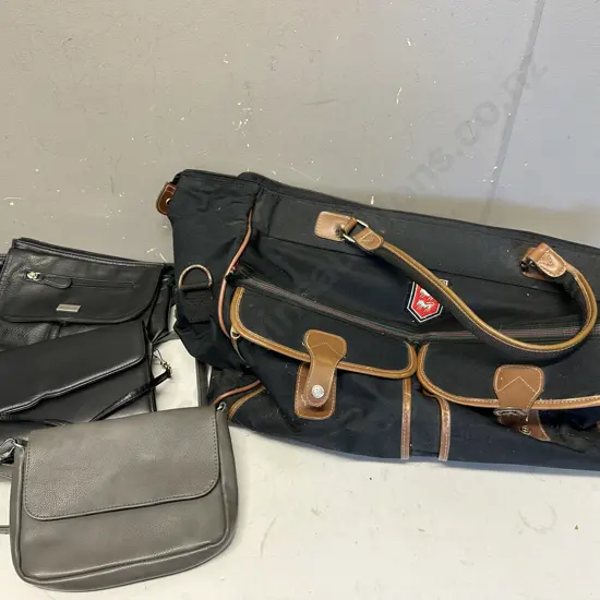 Tosca Travel Bag With Ladies Handbags