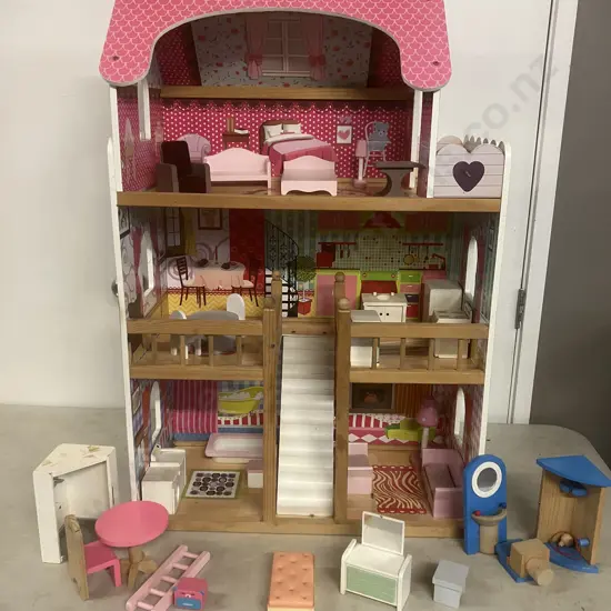 Dolls House With Furniture. H90 W59 D30cm
