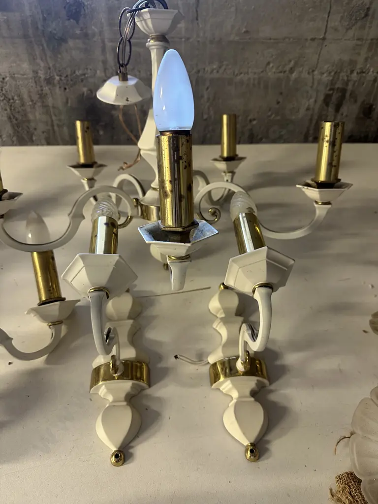 Vintage Cream & Brass Look Light Fittings - 1 x 5 Bulb & 3 x 3 Bulb Ceiling Lights & Pair of Wall Lights Image 1++