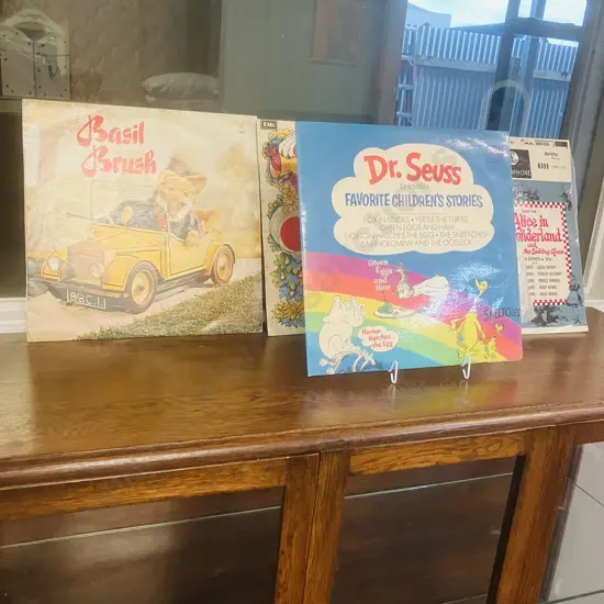 Dr. Seuss Presents Favorite Children's Stories 2 x Vinyl, LP, Gatefold 1975 NZRCA Camden CXS-9029