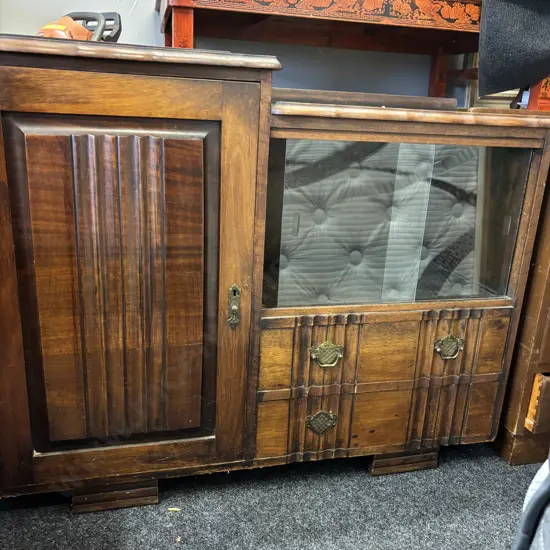 Vintage Solid Wood Sideboard/Display Cabinet. 2 handles need replacing - pieces here. H97 W 120 D45cm