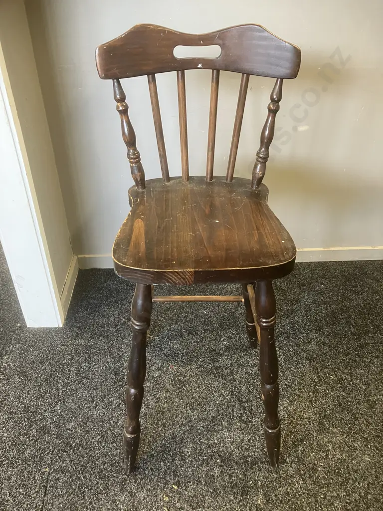 Colonial Pine Bar Stool Image 1++
