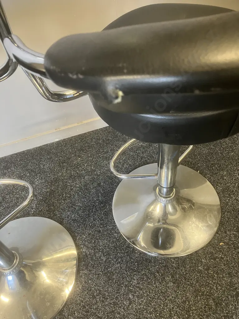 Pair of Black Leather Effect Gaslift Barstools Image 1++