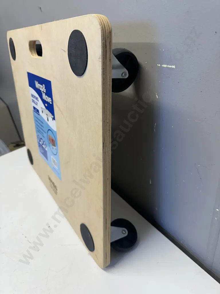Moving Dolly 300kg Max Weight 590x490mm Image 1++