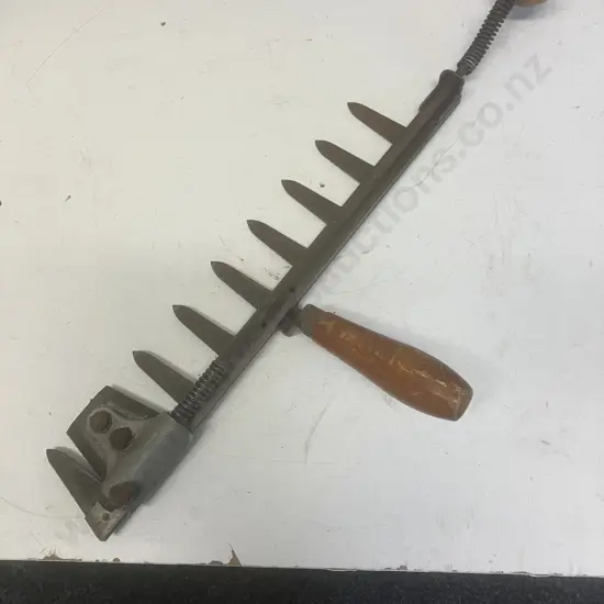 Code Half-Time Hedge trimmer. c1930s England