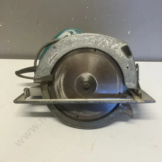 Makita 9" Circular Saw Model 5900-B