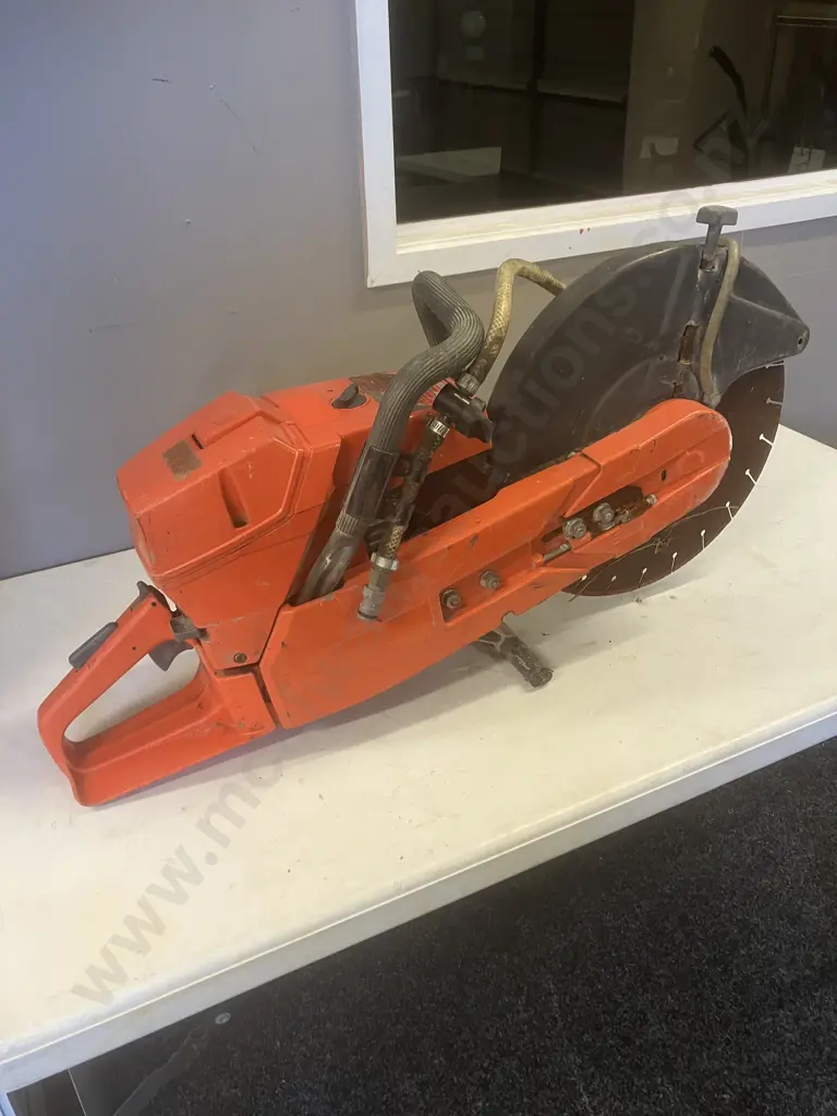Husqvarna 272K Concrete Saw Image 1++