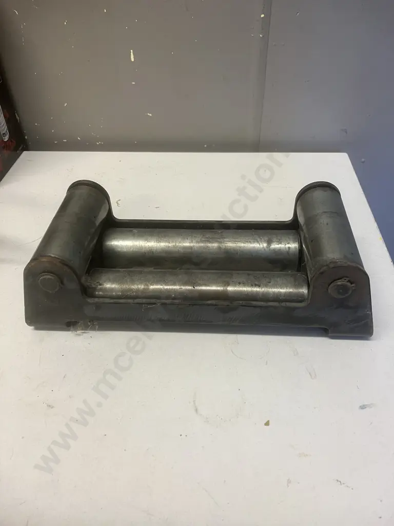 4 Way Roller Image 1++