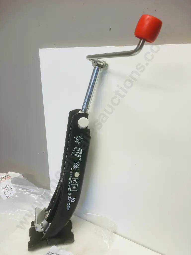 AL-KO Side Lift Jack (1000Kg) With Instructions (Incomplete) Image 1++