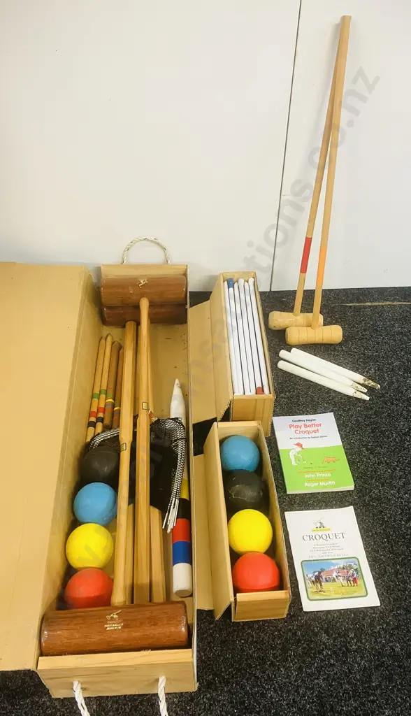 Wood Mallets New Zealand Made Garden Croquet Set (4 Player) Instruction Books Etc, & Pair of Smaller Wood Mallets Image 1++