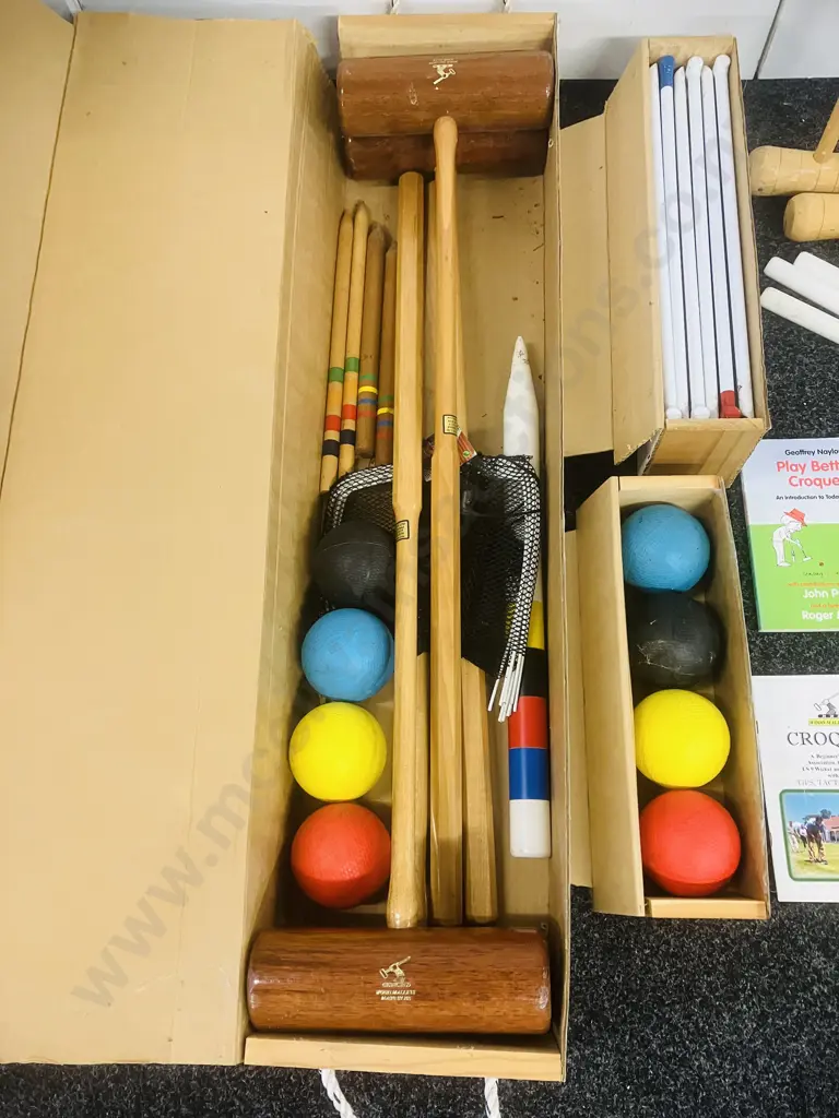 Wood Mallets New Zealand Made Garden Croquet Set (4 Player) Instruction Books Etc, & Pair of Smaller Wood Mallets Image 1++