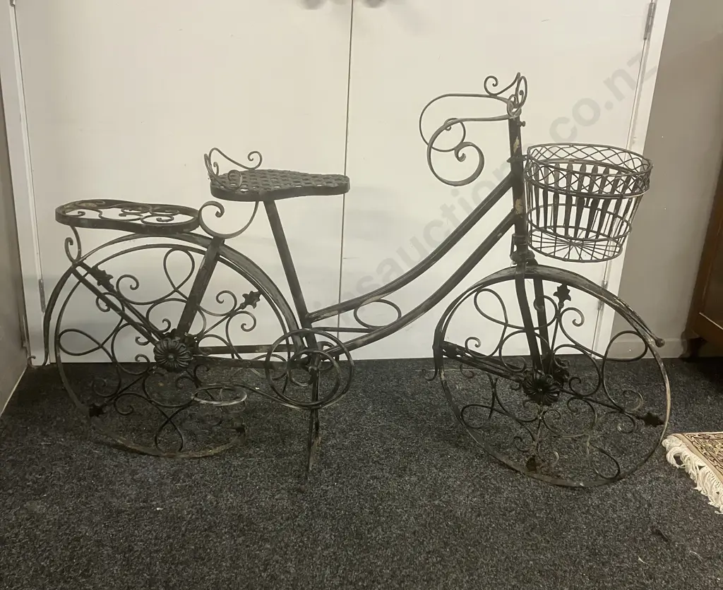 Large Black Steel Bike Garden Feature Planter. H90 W140 D40cm Image 1++