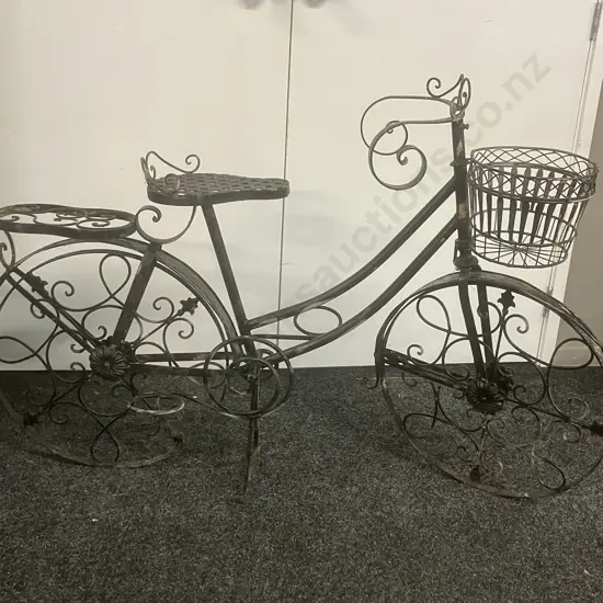 Large Black Steel Bike Garden Feature Planter. H90 W140 D40cm