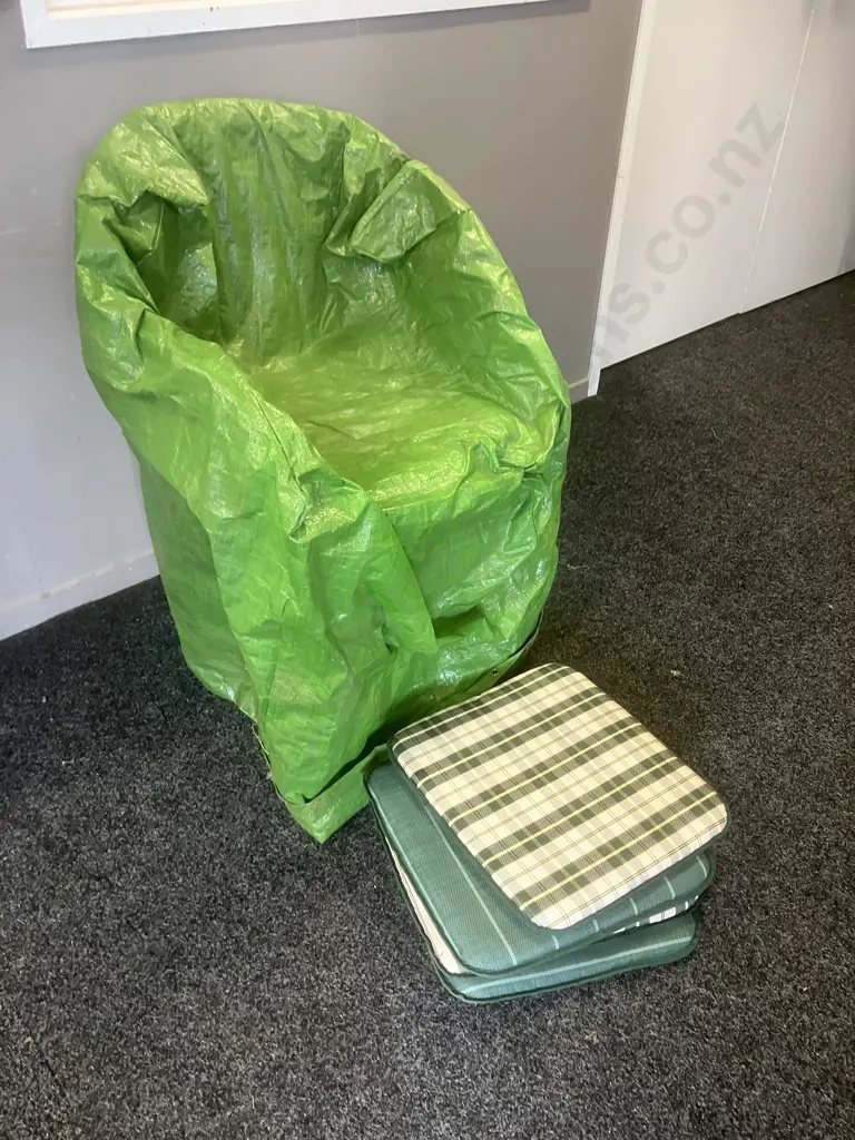 Four Green Plastic Stacking Chairs With Seat Cushions & Cover Image 1++
