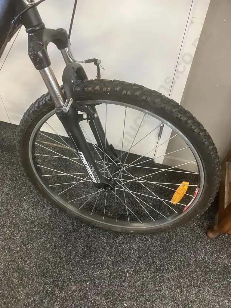 Merida Matts S10 Sports Geometry 41cm With Ontrack Gel Seat Image 1++