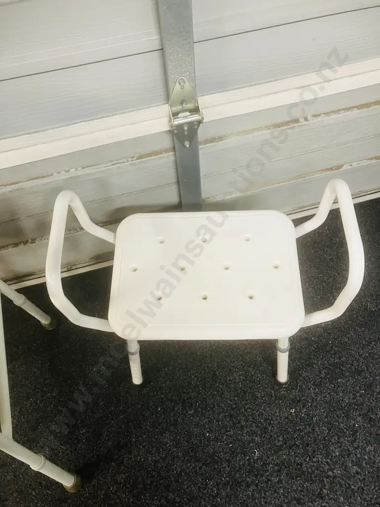 Goldfern Mobility Shower Chair & Shower Stool - Adjustable Heights Image 1++