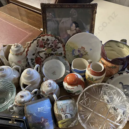 Box Of Assorted China Etc (as found)