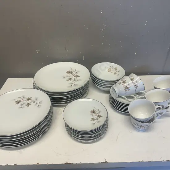 Yamato China Dinnerware (as found)