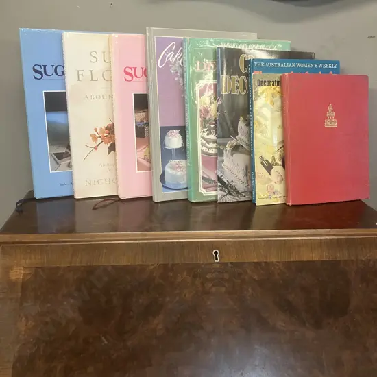 Books - Sugar Flowers, Baking, Bibles, Etc