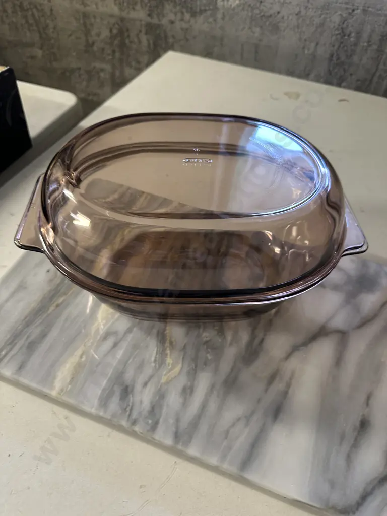 Rectangular Marble Board & Oval Pyrex Casserole Dish Image 1++