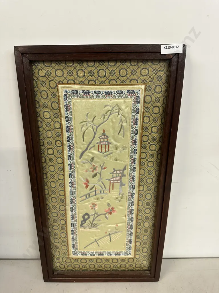 Framed Antique Chinese Silk Embroidered Panel - Landscape Scene. 47 x 25cm Image 1++
