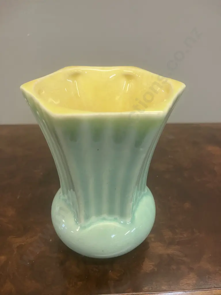 Crown Lynn Potteries Miniature Vase No 132, Wide Bulbous Base With Six Flaring Sides c1948 - 1955 Image 1++