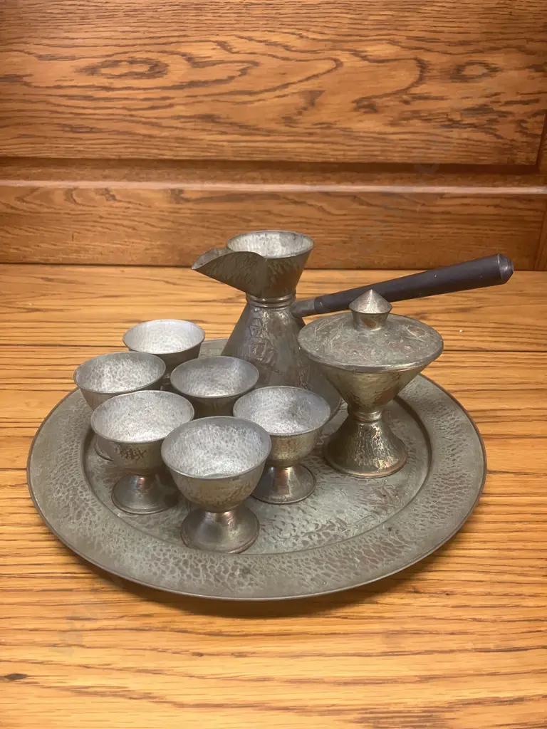 Vintage Oppenheim Israel Hand Hammered Copper Dallah Coffee Pot, Lidded Container, 6 x Cups With Tray. Stamped On Base Image 1++
