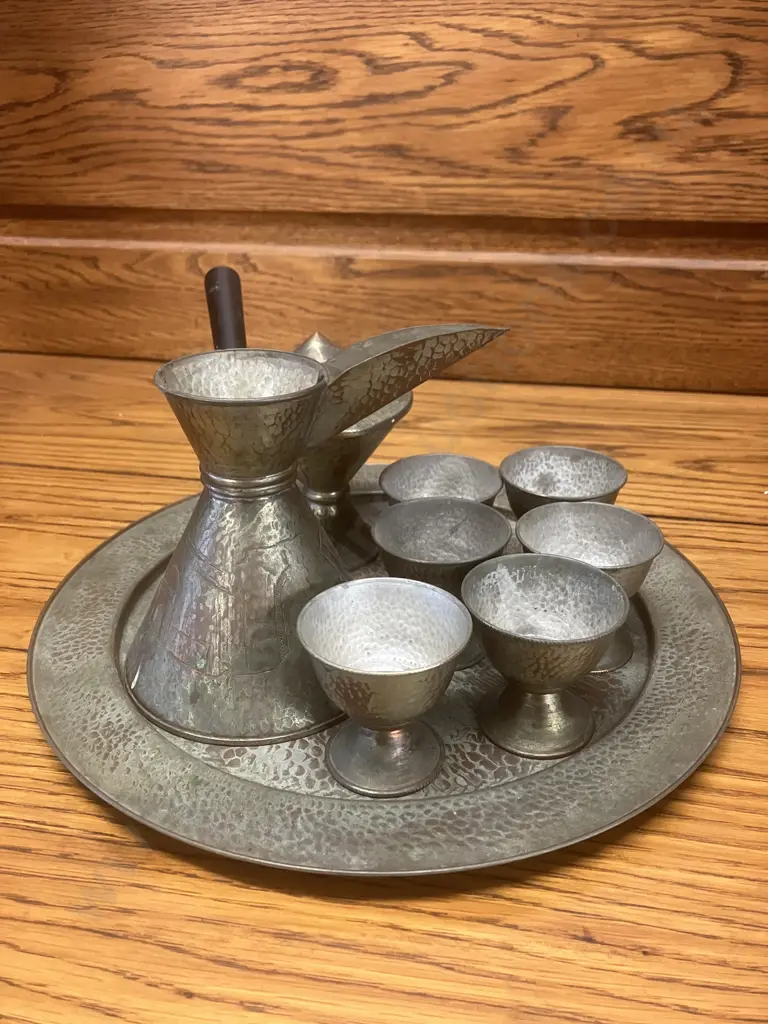 Vintage Oppenheim Israel Hand Hammered Copper Dallah Coffee Pot, Lidded Container, 6 x Cups With Tray. Stamped On Base Image 1++