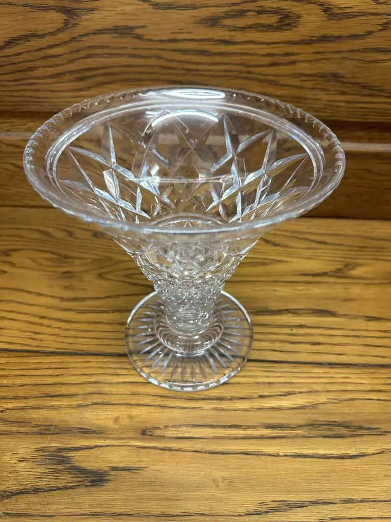 Vintage Stuart Crystal Flower Vase H20cm. Image 1++