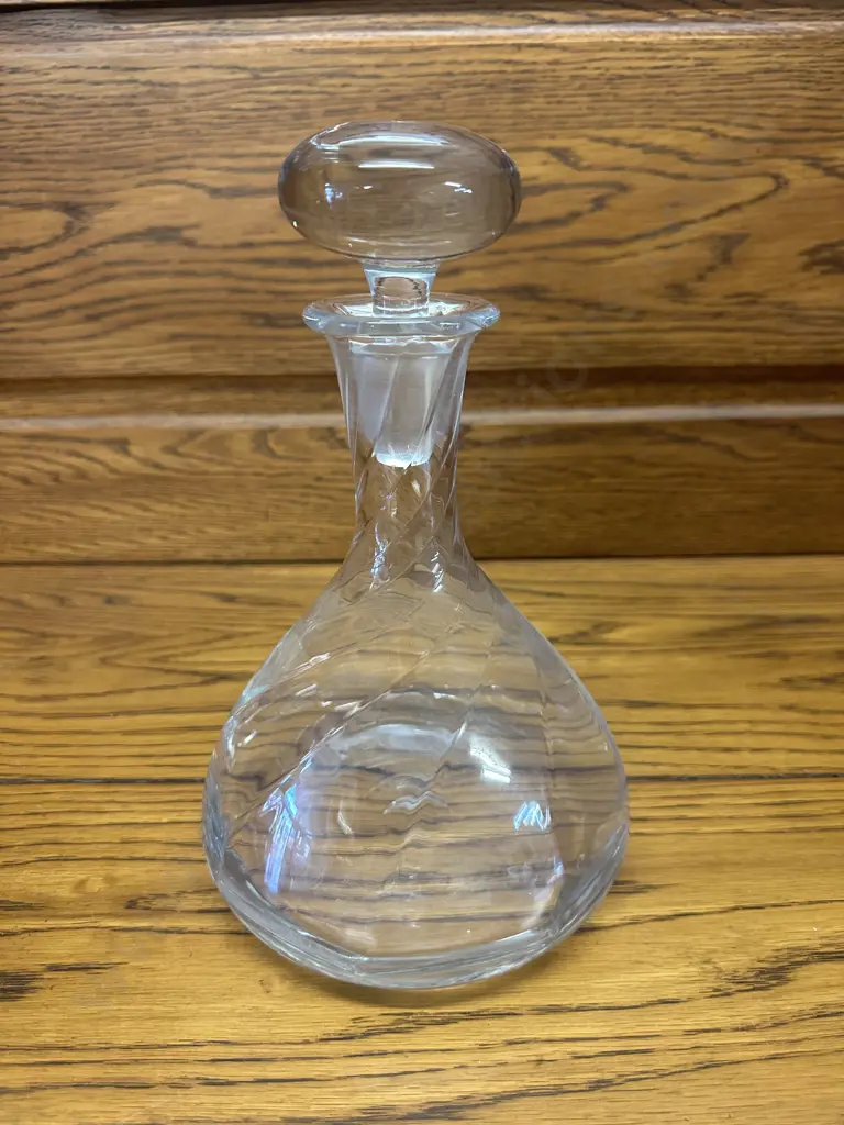 Vintage Crystal Decanter H26. Image 1++