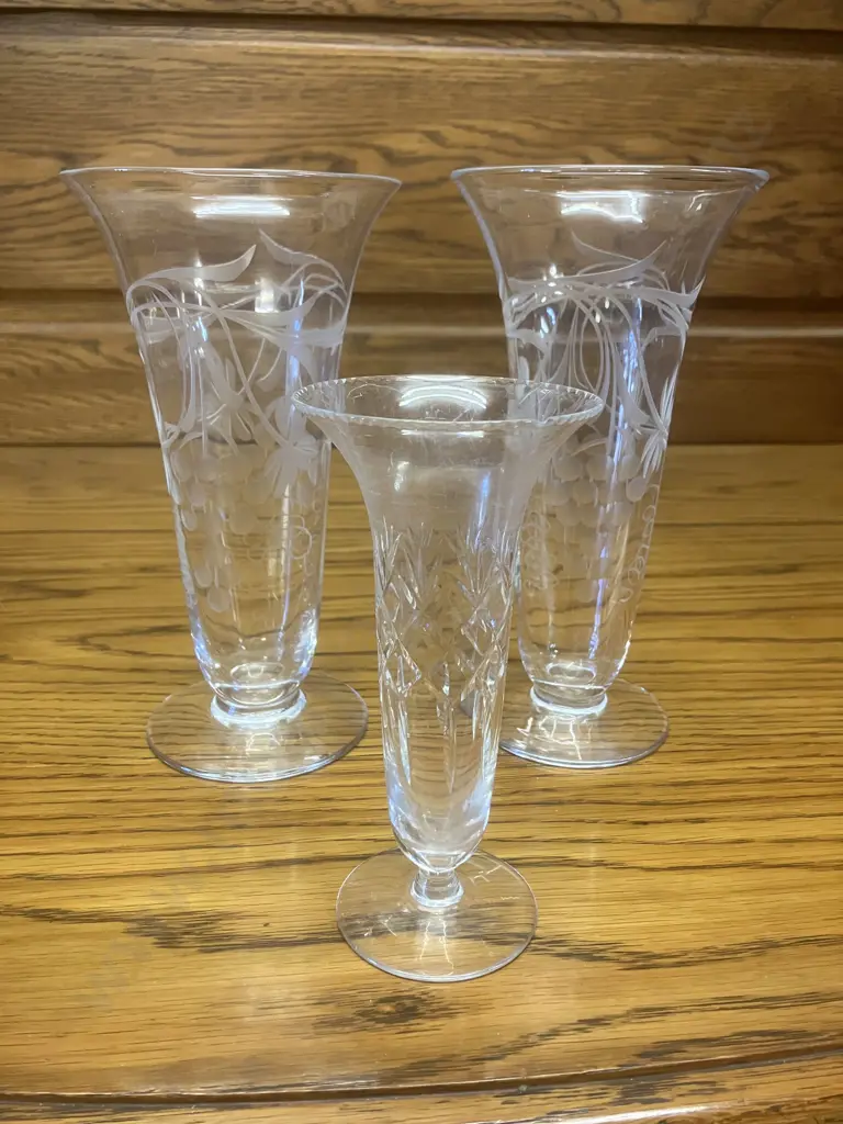 Pair of Tudor Crystal England Grapes Etched Trumpet Vases. 20cm With a 15cm Cut Crystal Bud Vase Image 1++