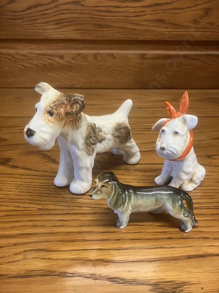 Beswick Scottish Terrier With Toothache No 761(Repaired), Sylvac Terrier Figurine & MCM Dachsund Japan Image 1++