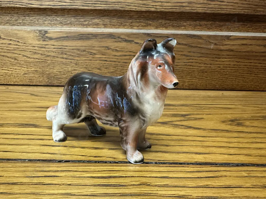Vintage Porcelain Cat Tabby Figurine NC Japan H9, L12cm. Image 1++