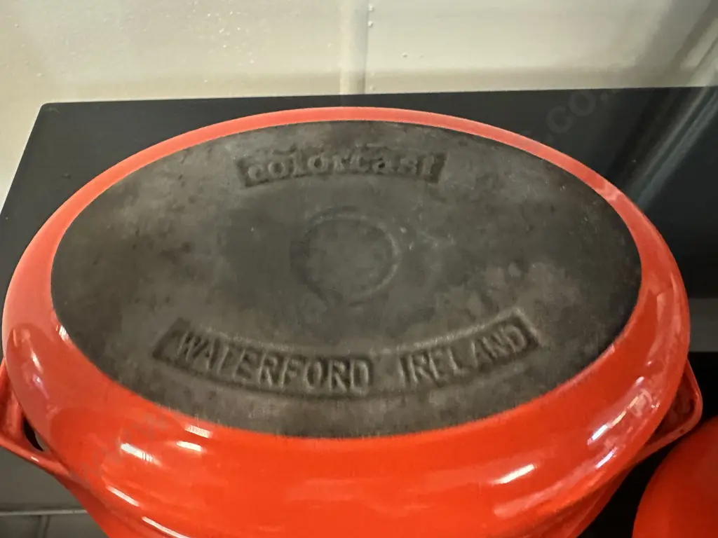 Colorcast Waterford Ireland Red Lidded Oval Casserole Dish Image 1++