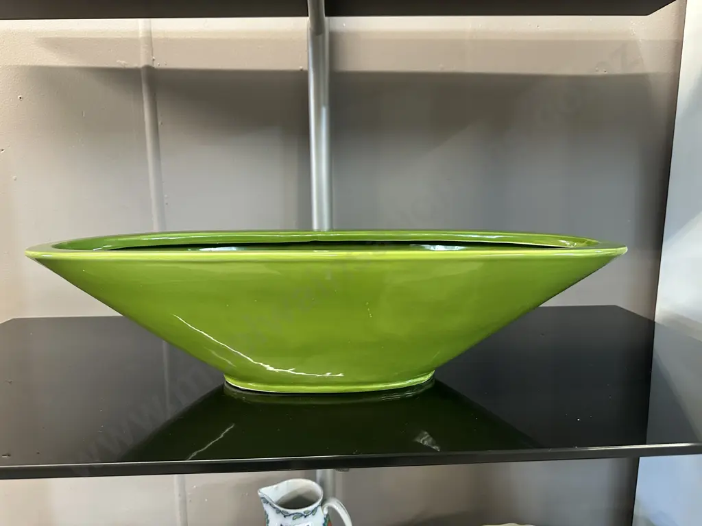 Decorative Large Green Oval Bowl H14,L55cm. Image 1++