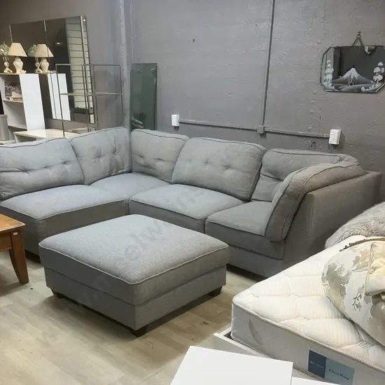 Ex Harvey Norman 5 Seater Corner Modular Sofa With Chaise / Ottoman, Grey.