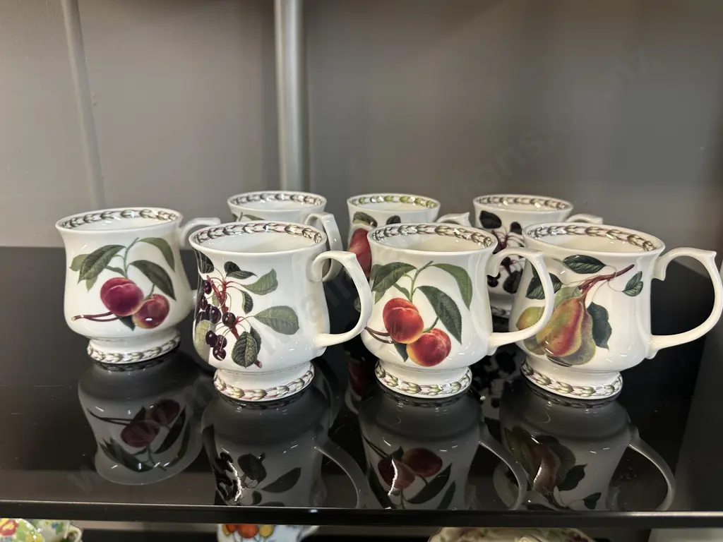 Vintage Queens China Mugs 'Hookers Fruit' Pattern Image 1++