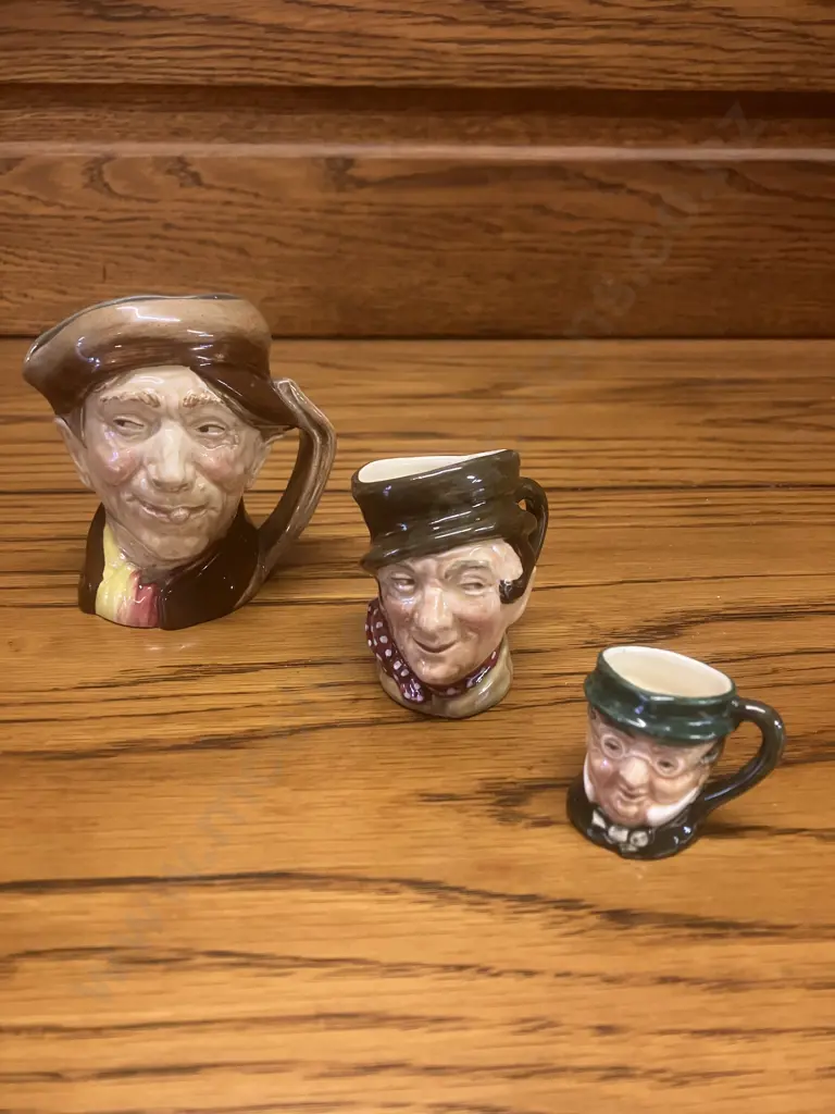 Vintage Royal Doulton 1947 'Appy' Small Toby Jug. Royal Doulton 'Mr Pickwick' & 'Sam Weller' Small Toby's Image 1++