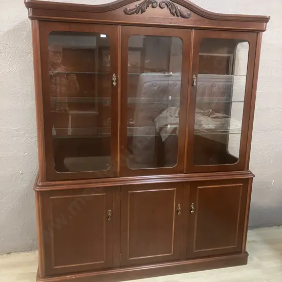 Mahogany 5 Door Display Cabinet with 3 Adjustable Glass Shelves . H189 W154 D42cm. 2 Piece