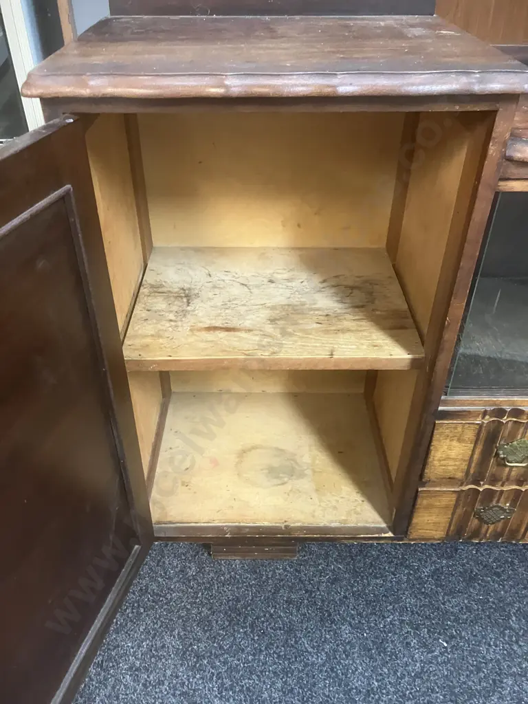 Art Deco Oak Sideboard/Display Cabinet With Sliding Glass Doors And Ridged Detailing. H97 W120 D45cm Image 1++