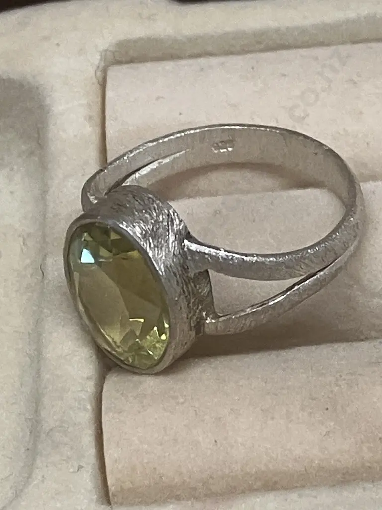 Pair of Sterling Silver Dress Rings Stamped 925 Image 1++