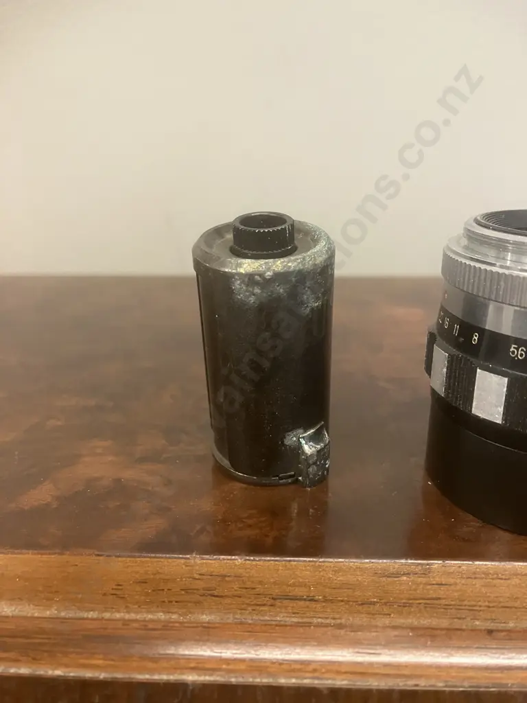 Leotax Reloadable 35mm Film Cassette. Elite 1:4.5 135mm Lens #1057 Image 1++